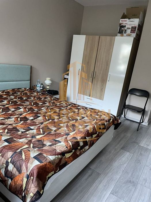 Продава се Четиристаен апартамент в Варна, Възраждане 4 - 122 кв.м за 1681 €/кв.м - Снимка #4