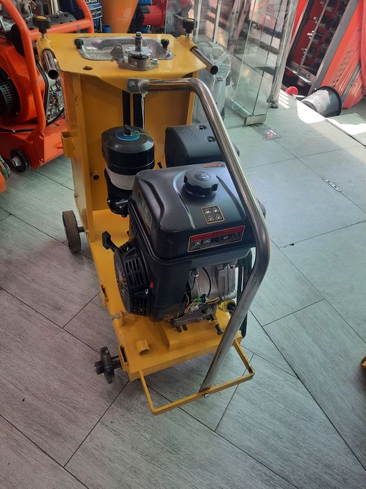 Асфалторез Д -500