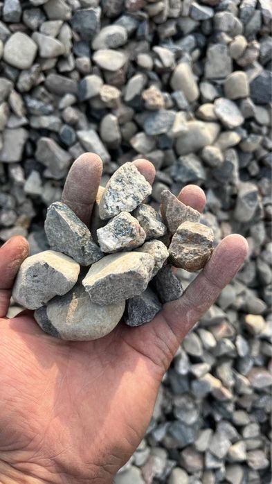 Сыпучие грузы :