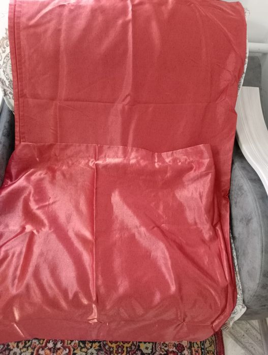 Шторы красный партизан.