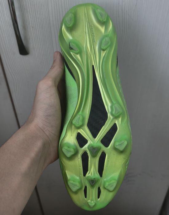 Продам Бутсы адидас