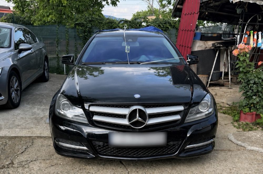 Barã fata Mercedes Benz C Class W204