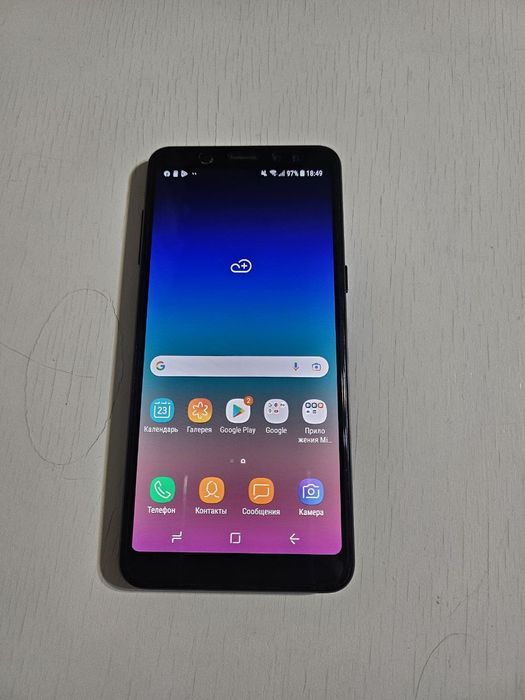 Продается телефон Samsung Galaxy A8