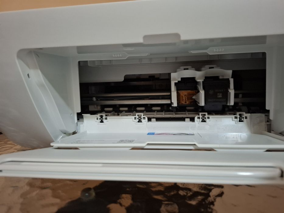Imprimanta hp desk jet 2700e