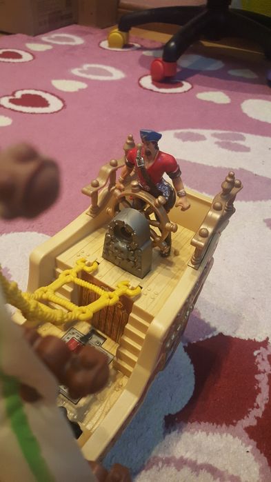Игрушка Пиратский корабль