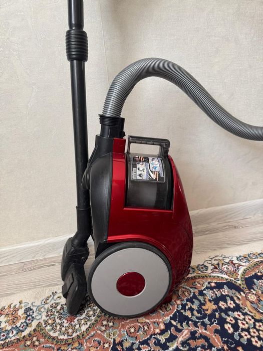 Продается пылесос