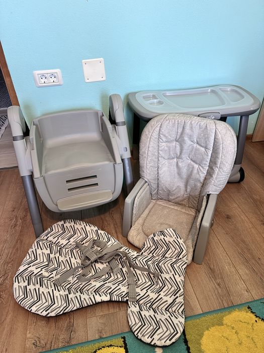 Scaun masa bebelusi 6 in 1 Joie