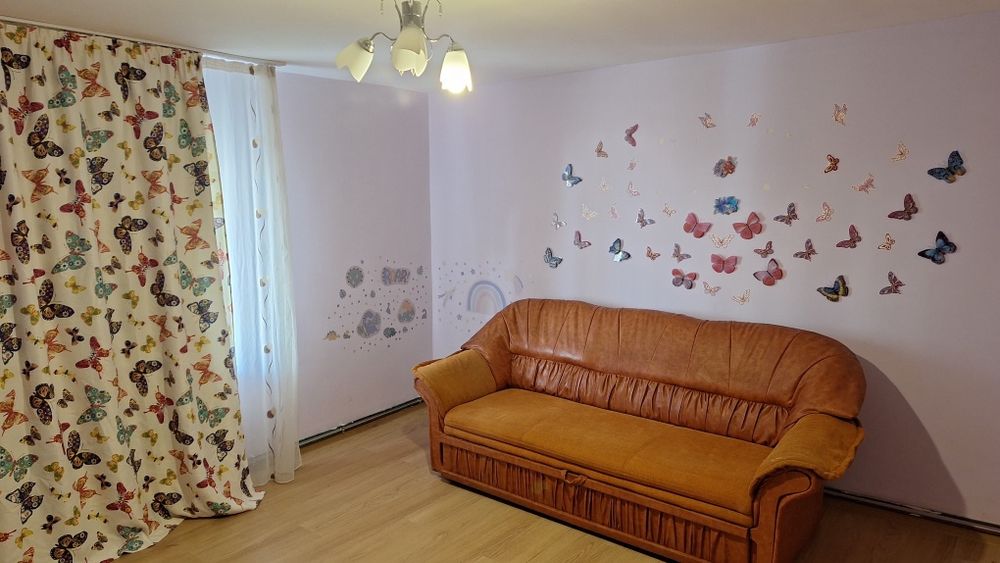 Inchiriez garsoniera in Mioveni la parter