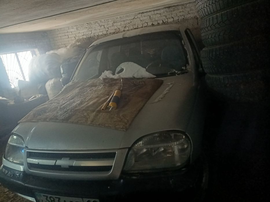 Продам ниву шевролет