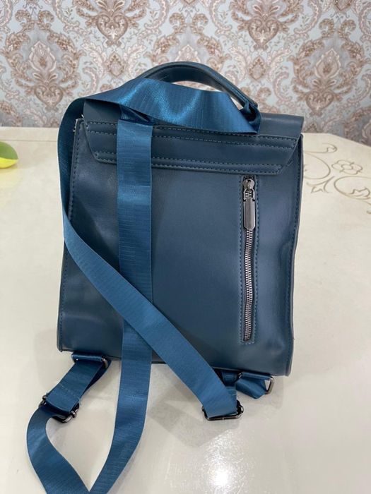 Продам Женский рюкзак