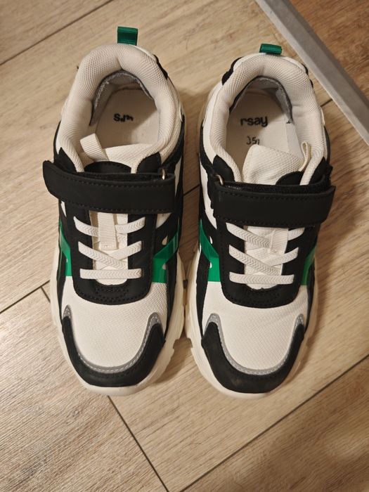 Adidași sport mărime 35