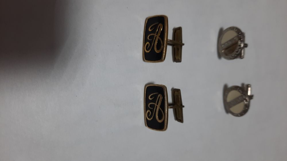 Продам запонки мужские