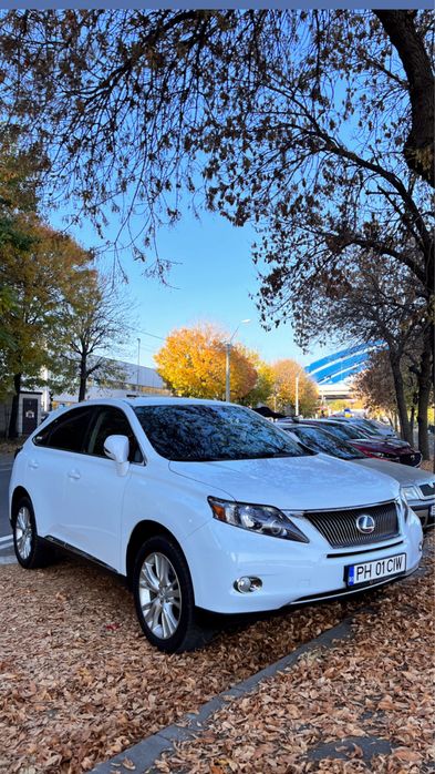 Lexus RX 450H vand sau schimb pe rx mai nou
