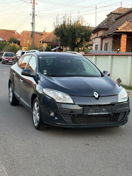 RENAULT Megane 2011 — imagine 3