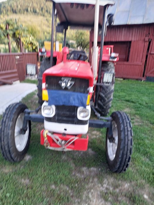Tractor Massey Fergunson