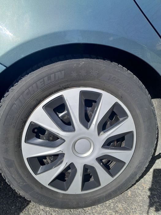 Jante  cu anvelope Michelin 195 65 R15  / 5x112