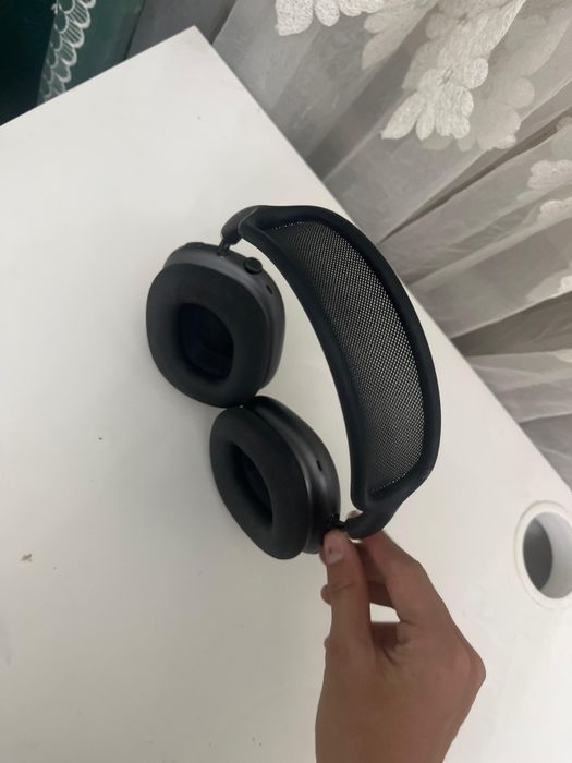 Airpods max продается срочно