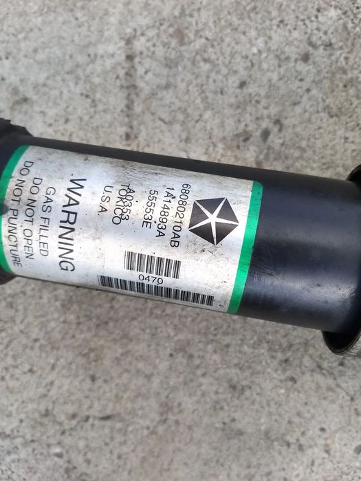 Amortizor suspensie pneumatica perna aer stanga fata 3.0 crd jeep grand cherokee 4 wk wk2 68080210ab 68080195a