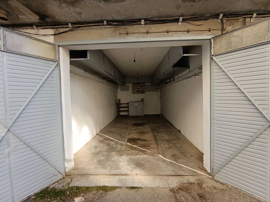 Дава се под наем Гараж / Паркомясто в Габрово, Беленци - 19 кв.м за 91.8 € - Снимка #1