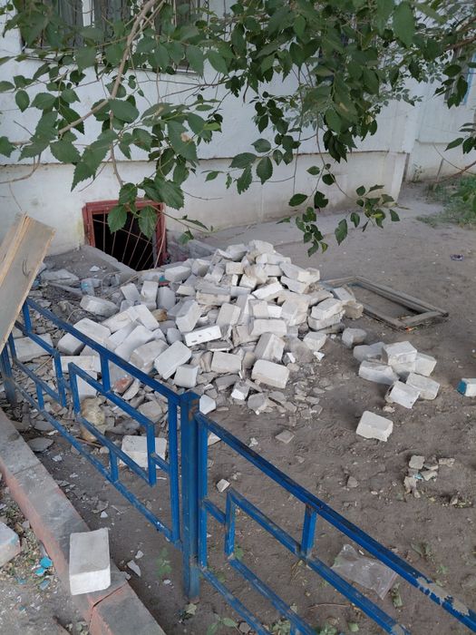 Продам кирпич селикат белый.