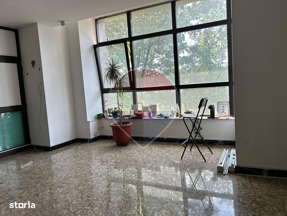 Inchiriere Spațiu comercial