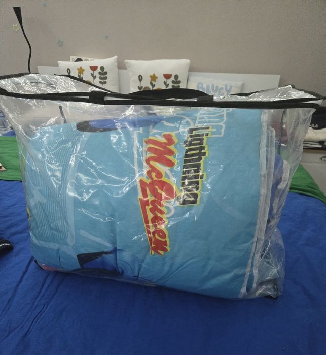 Олекотено + чаршаф McQueen