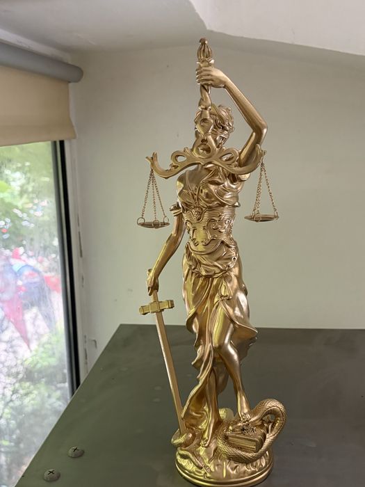 Statueta Zeita Justitiei