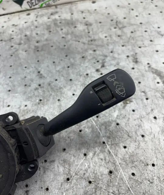 Ansamblu manete 8 363 668 M BMW Seria 3 1999 318i MT (118 hp)