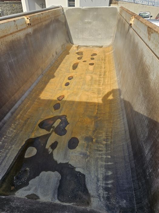 Vând semiremorcă Basculabila Schmitz 2014