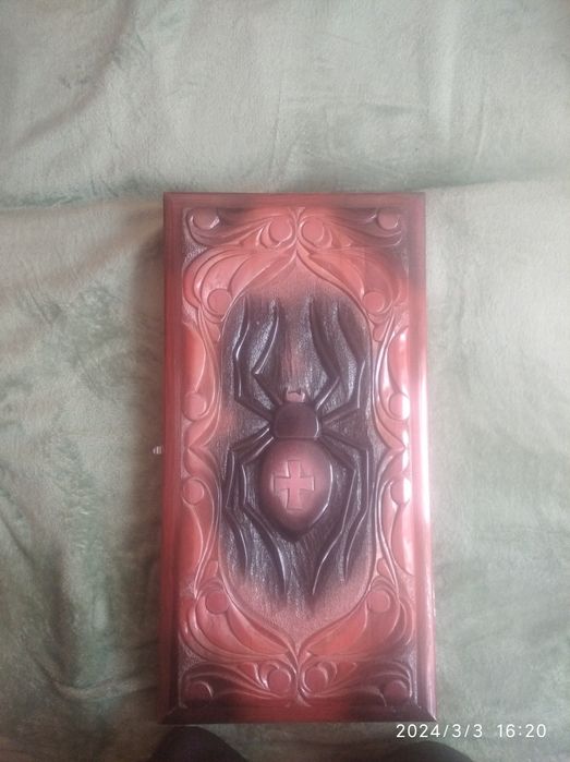 Продам нарды резные