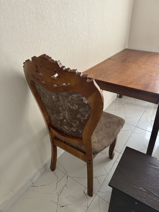 Стол стулья общий продается