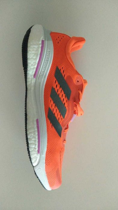 Беговые кроссовки