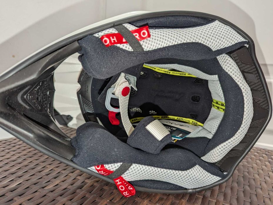 Casca moto Airoh Aviator Ace, marime XL - 1.120g - Motocross