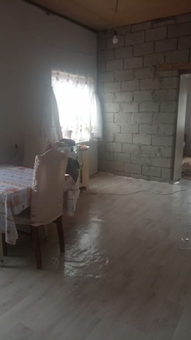 продам 2 дома в одном дворе