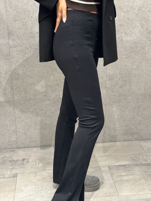 Вталено сако Zara