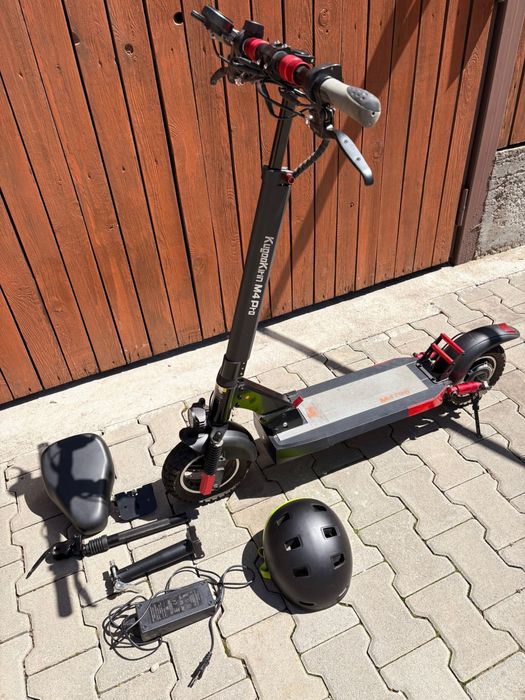 Trotineta Electrica KugooKirin M4 Pro-Aproape noua +Casca