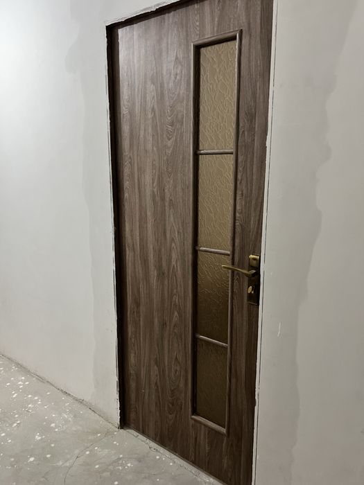 Есиктер сатылады срочно!