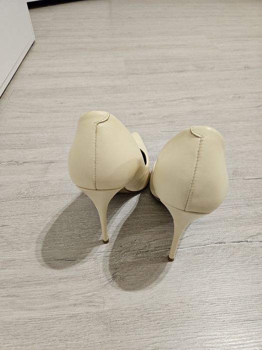 Официални обувки от естествена кожа на тънък ток Eva Longoria