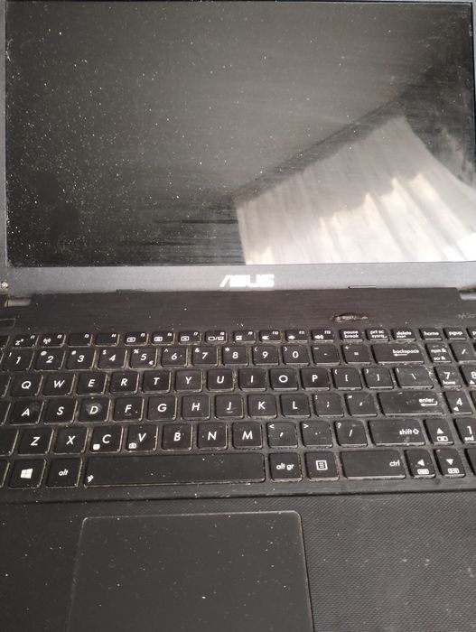 Vand laptop asus de piese