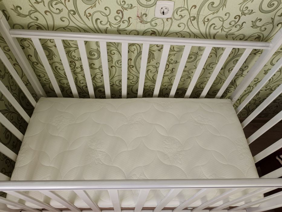 Продам кроватку детскую