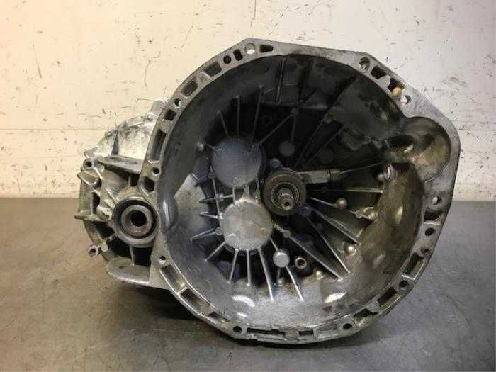 Cutii de viteze Renault Trafic 2-2,3-2,5; 6 Viteze; PF