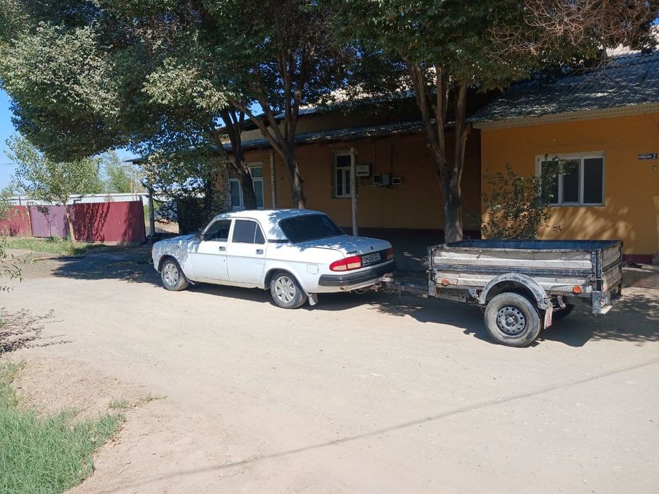 Gaz 3110 sotiladi tirkamasi bilan