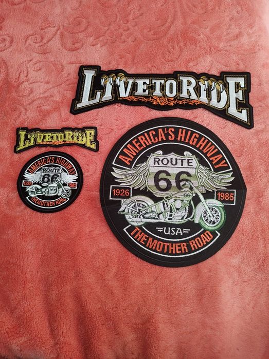 Нашивка голяма и малка