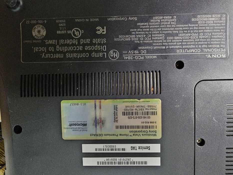 Ноутбук на запчасти