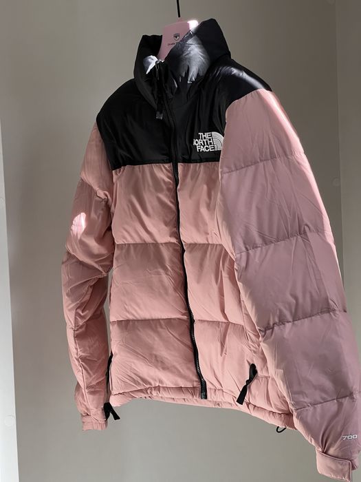 Продам новую куртку люкс The North Face