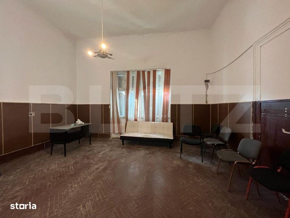 Spatiu Comercial de vanzare, 3 incaperi, 80 mp, zona exterior Nord