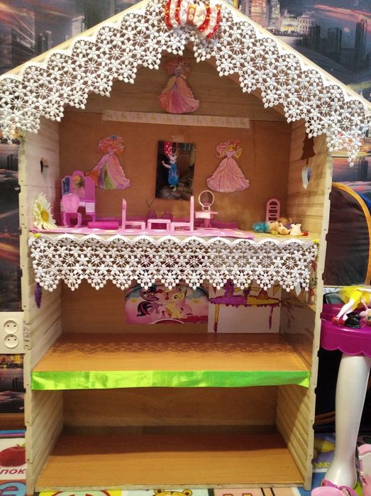 Игрушечный домик