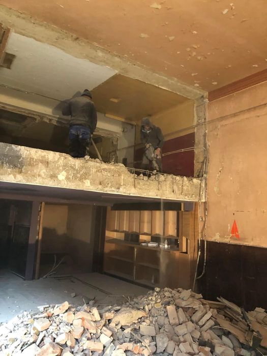 Demolari interioare și exterioare