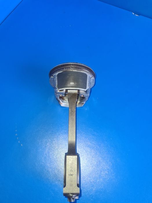 Piston 2.0 benzina 145 cai Ford Volvo