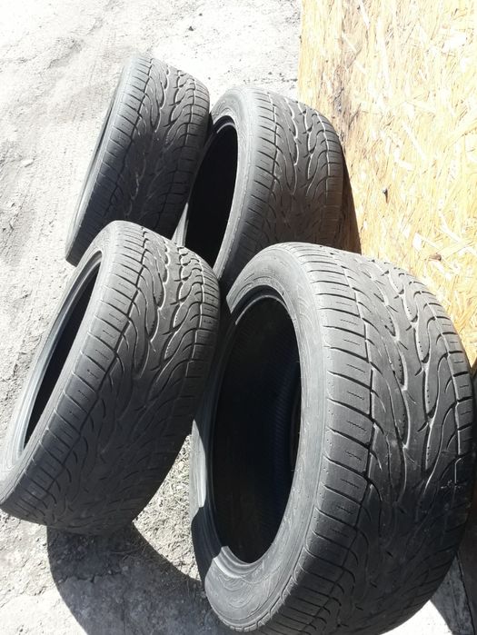 Продам шины TOYO